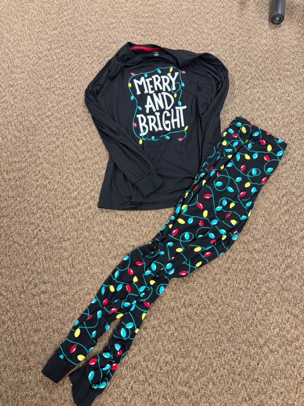 Holiday Time Black "Merry and Bright" Light String Print Pajama Set